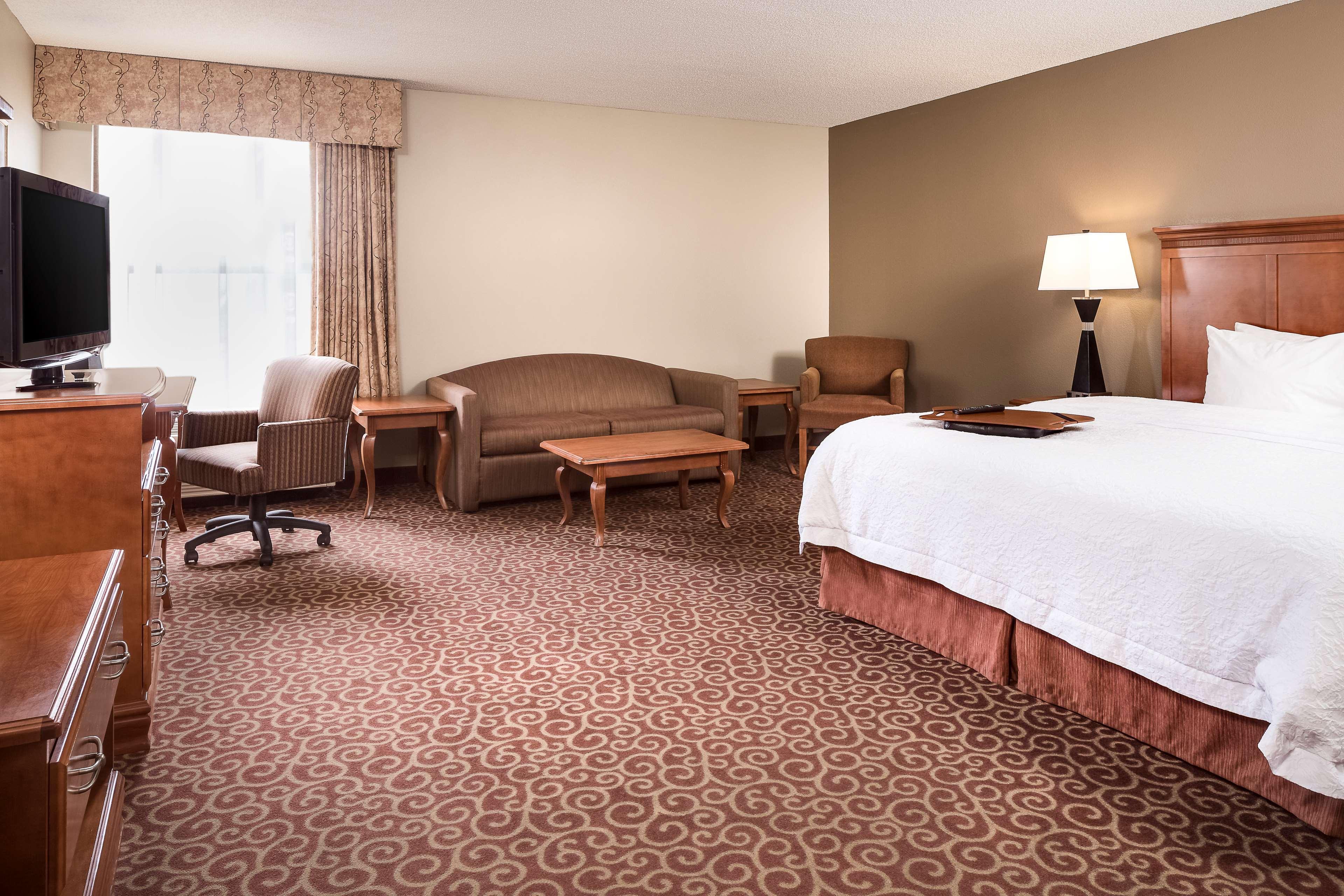 Hampton Inn South Heritage Park Lincoln Exterior photo