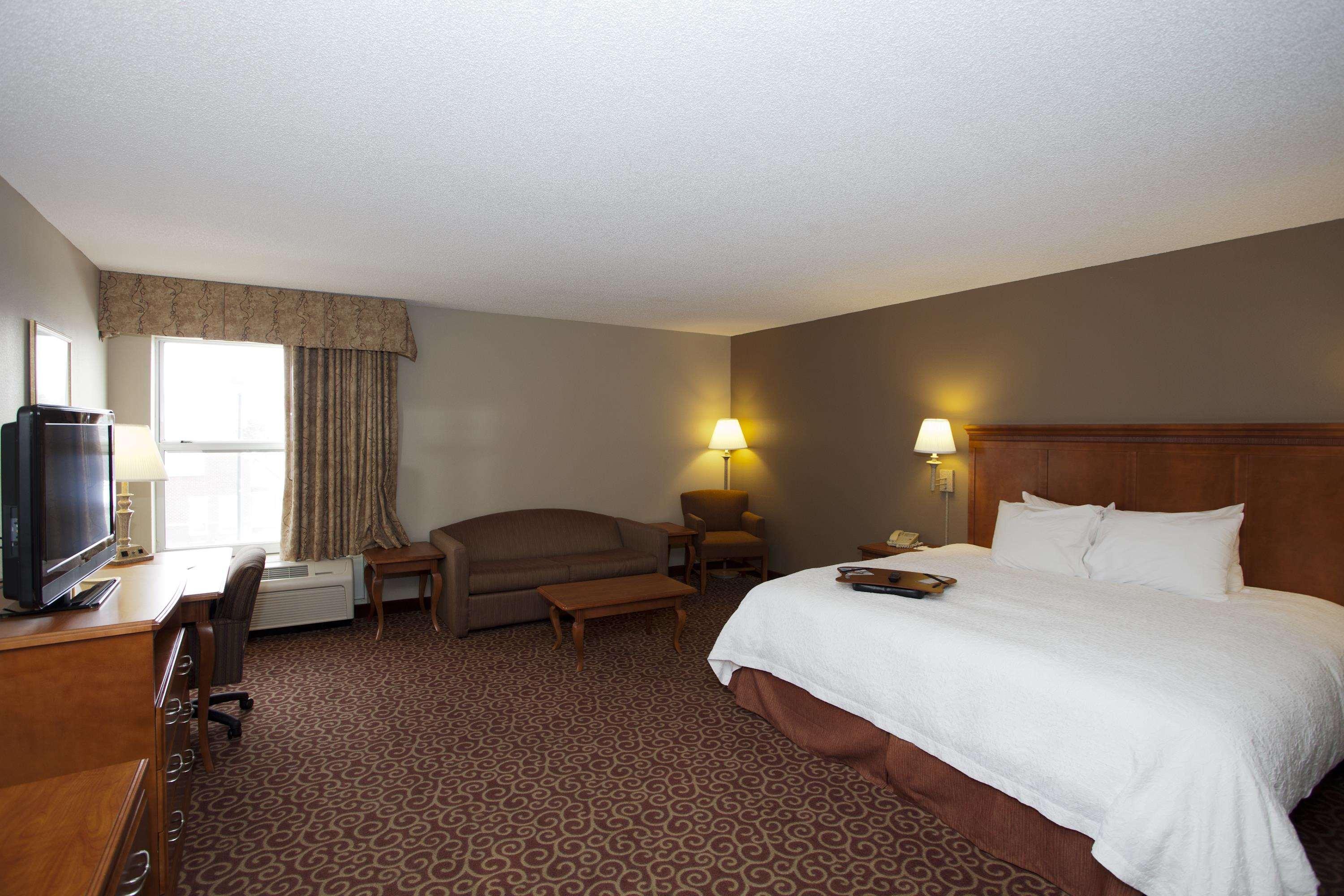 Hampton Inn South Heritage Park Lincoln Room photo