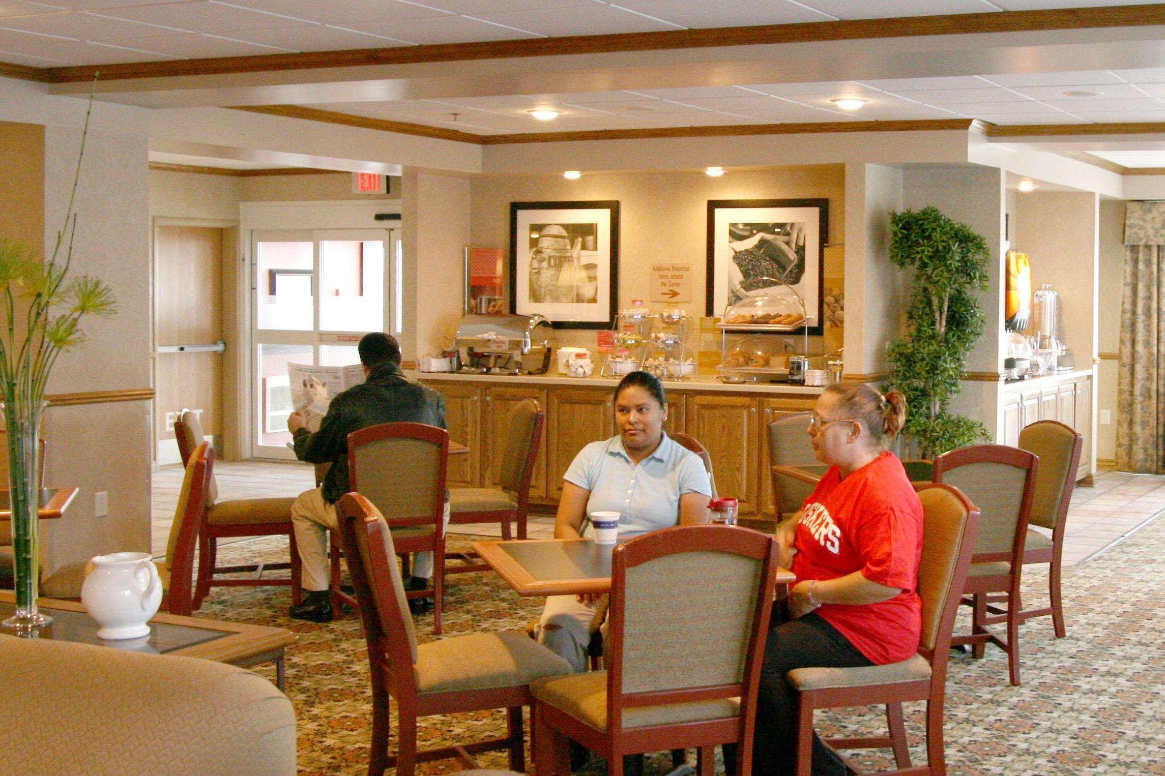 Hampton Inn South Heritage Park Lincoln Exterior photo