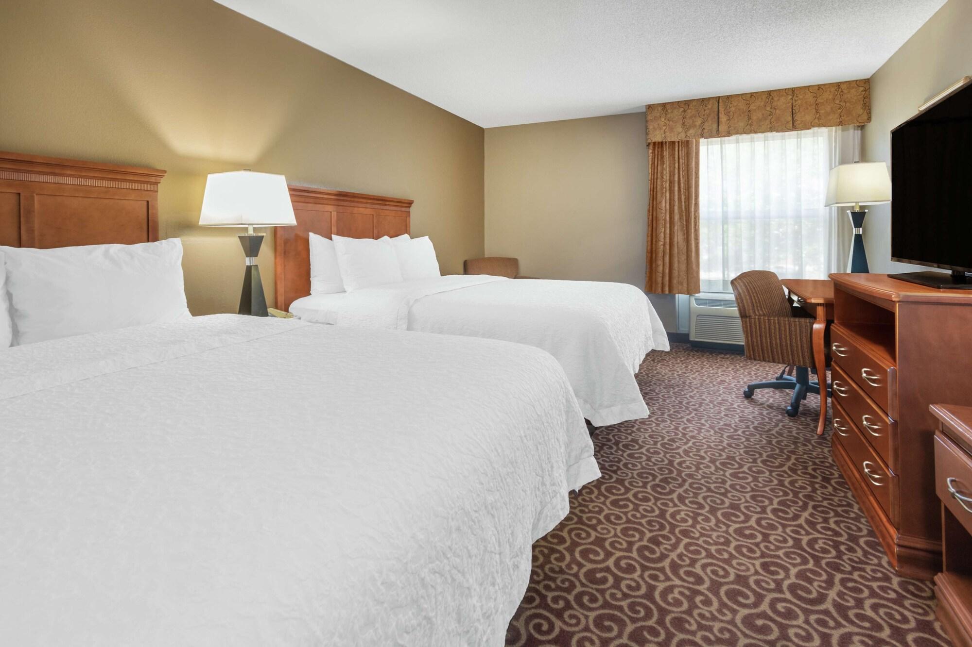 Hampton Inn South Heritage Park Lincoln Exterior photo