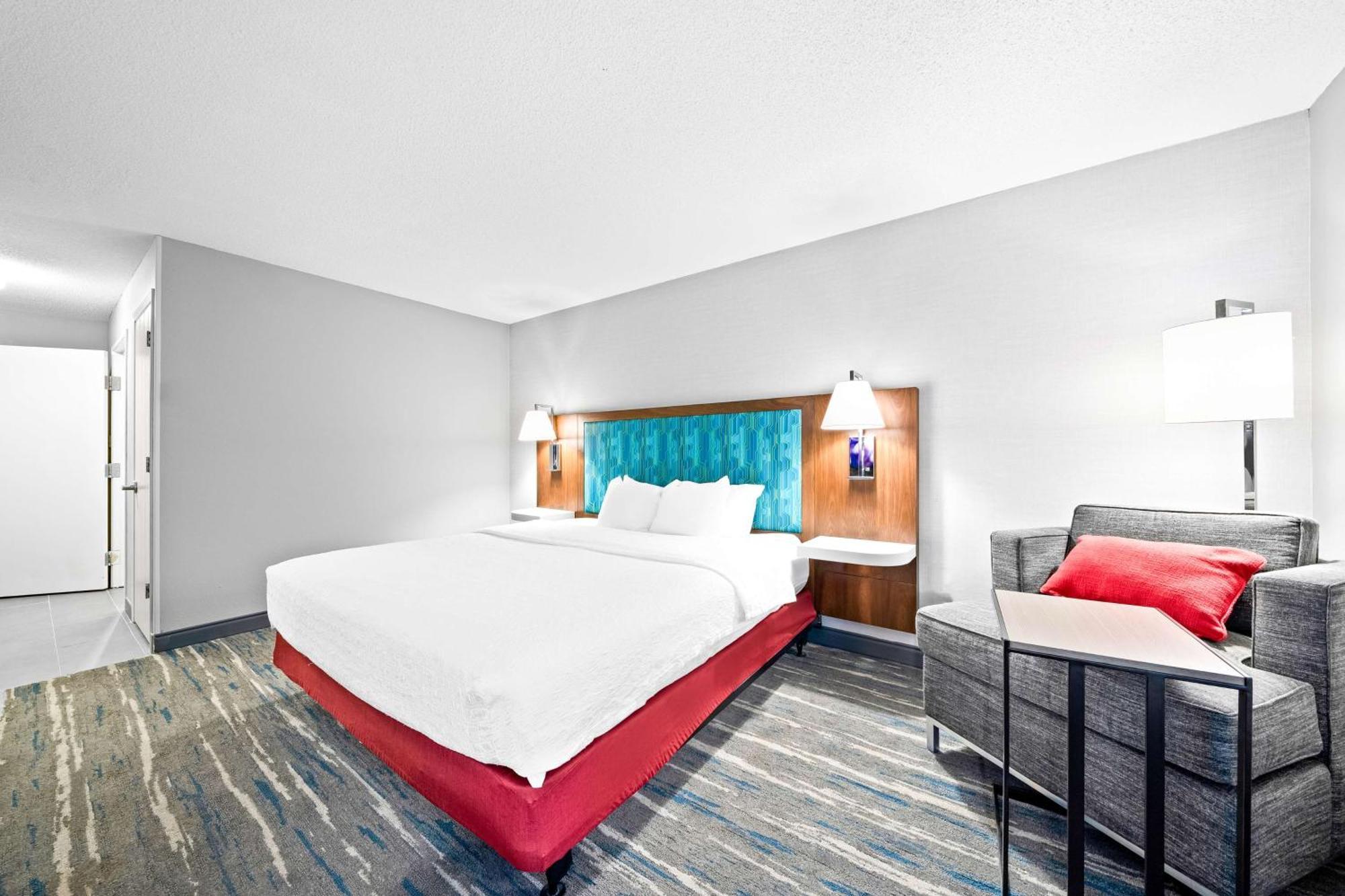 Hampton Inn South Heritage Park Lincoln Exterior photo